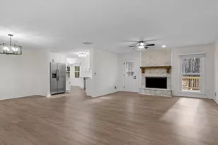 8228 Lullwater Ct, Jonesboro, GA 30236 - Photo 7