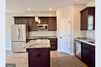 212 Beau Claire Circle, Byron, GA 31008 - Photo 11