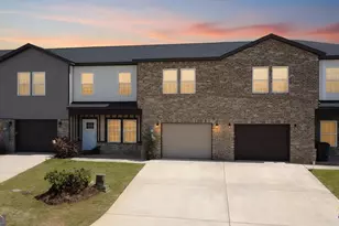 212 Beau Claire Cir, Byron, GA 31008 - Photo 33