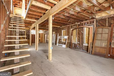 423 W 42nd Street, Savannah, GA 31401 - Photo 29