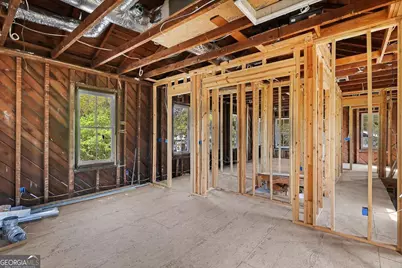 423 W 42nd Street, Savannah, GA 31401 - Photo 15