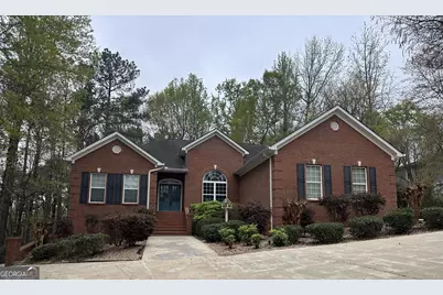 405 Canterbury Drive, Lagrange, GA 30241 - Photo 1