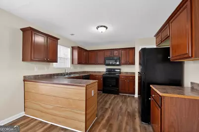 6349 Alford Circle, Lithonia, GA 30058 - Photo 11