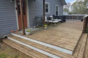 909 Rome St, Carrollton, GA 30117 - Photo 3