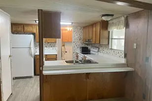 190 Bower Dr, Jesup, GA 31546 - Photo 5