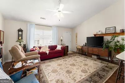 3033 Bentley Park Circle, Gainesville, GA 30504 - Photo 5