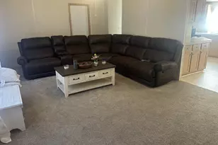 437 Burkhalter Cir, Claxton, GA 30417 - Photo 7