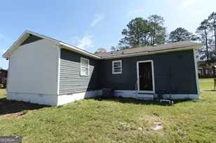 2334 Donald Ave, Macon, GA 31217 - Photo 3