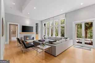 4915 Northway Dr NE, Sandy Springs, GA 30342 - Photo 15