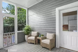 522 Nicoll St, Savannah, GA 31401 - Photo 25