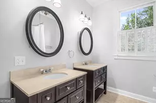 522 Nicoll St, Savannah, GA 31401 - Photo 15