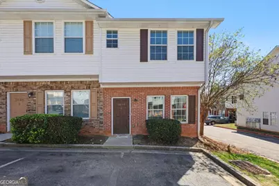 3604 Ginnis Road SW #6, Atlanta, GA 30331 - Photo 1