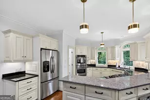 5300 Old Hundred Ln, Sandy Springs, GA 30327 - Photo 13