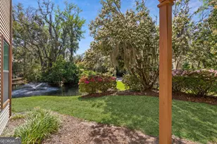 215 Harbour Oaks Dr, Saint Simons, GA 31522 - Photo 21