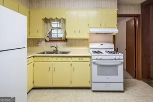 1917 Gilchrist Ave, Waycross, GA 31503 - Photo 11