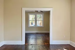 627 W 39th St, Savannah, GA 31415 - Photo 5