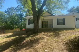 825 Forest Lake Dr S, Macon, GA 31210 - Photo 3