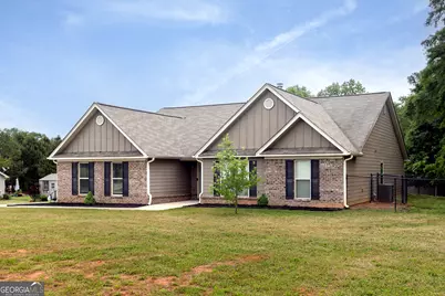 2028 Highway 211 NE, Statham, GA 30666 - Photo 5