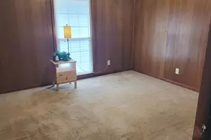 335 Laurel Ln, Lagrange, GA 30241 - Photo 13