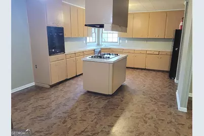 335 Laurel Lane, Lagrange, GA 30241 - Photo 7