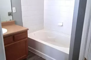 132 Hawkeye Ln, Conyers, GA 30012 - Photo 9