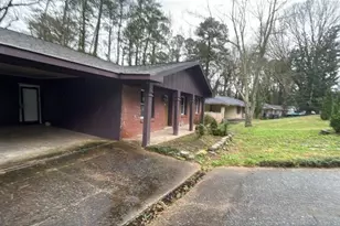 2314 Omaha Rd SW, Atlanta, GA 30331 - Photo 3