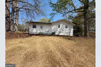 2405 Eric Lane, Douglasville, GA 30135 - Photo 5