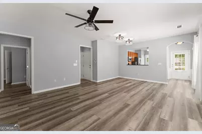 6247 Longleaf Drive, Hoschton, GA 30548 - Photo 13