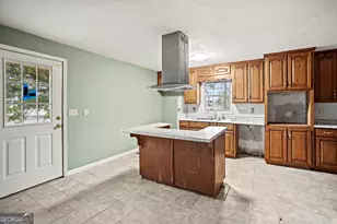 121 Canary Cir, Soperton, GA 30457 - Photo 3