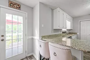 5293 Hopewell Ln, Gainesville, GA 30507 - Photo 17