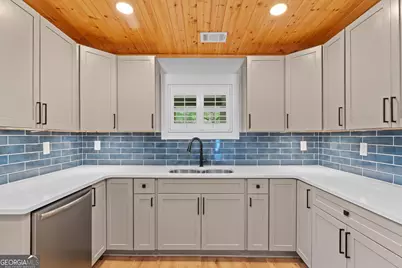 209 Bryan Street, McDonough, GA 30253 - Photo 9