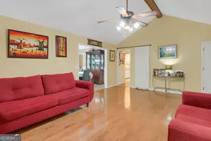 112 Bridget Dr, Hampton, GA 30228 - Photo 5