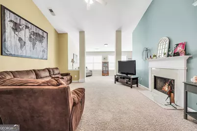 537 Vickers Lane, Locust Grove, GA 30248 - Photo 9