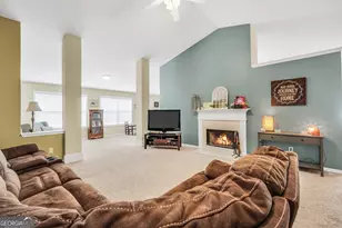 537 Vickers Ln, Locust Grove, GA 30248 - Photo 11