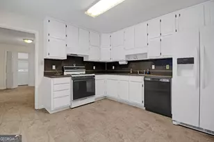 145 Deer Ridge Ct, McDonough, GA 30252 - Photo 13