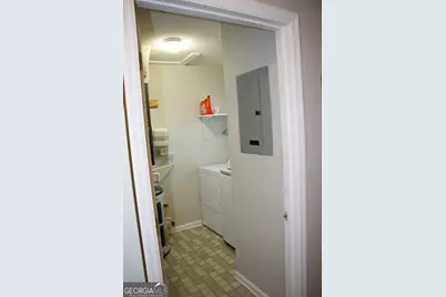 2165 S Milledge Avenue #C1, Athens, GA 30605 - Photo 9