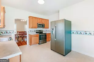 1051 Hillcrest Dr, Watkinsville, GA 30677 - Photo 21