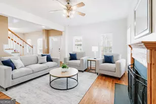 1051 Hillcrest Dr, Watkinsville, GA 30677 - Photo 7