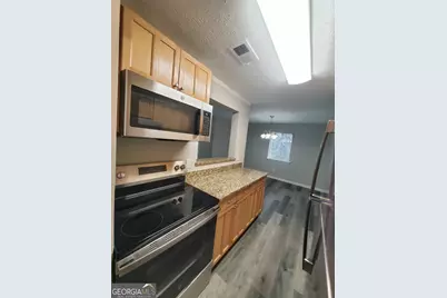 2396 Lawrenceville Highway #F, Decatur, GA 30033 - Photo 7