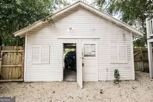 309 E 34th St, Savannah, GA 31401 - Photo 41