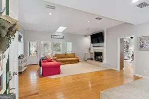 104 Marsh Oak Ln, Brunswick, GA 31525 - Photo 7