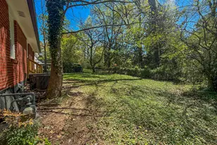 2328 Bonner Rd, East Point, GA 30344 - Photo 17