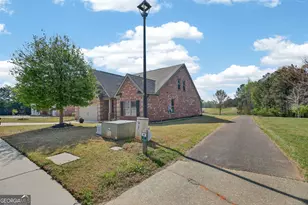 3349 Alhambra Cir, Hampton, GA 30228 - Photo 31