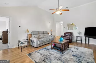 102 Brooklet Cir, Saint Marys, GA 31558 - Photo 9