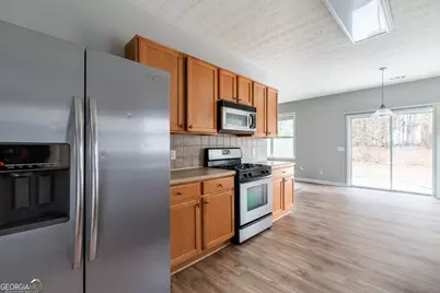 3290 Cooper Woods Drive, Loganville, GA 30052 - Photo 5