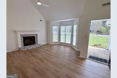 146 Jeb Stuart Drive, Newnan, GA 30265 - Photo 5