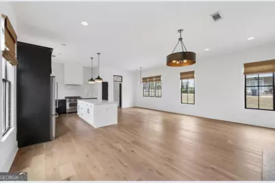 98 Middle Street, Senoia, GA 30276 - Photo 11