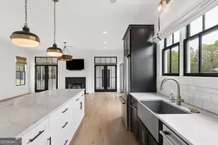 98 Middle St, Senoia, GA 30276 - Photo 17