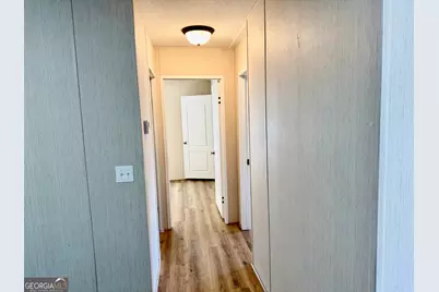 2496 Venture Drive, Gainesville, GA 30506 - Photo 13