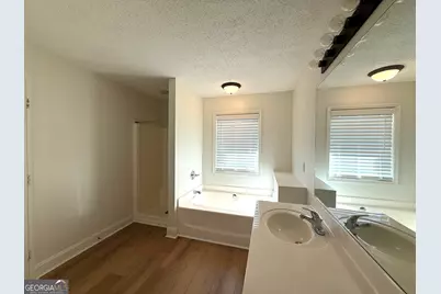 70 Shannons Court, Comer, GA 30629 - Photo 9